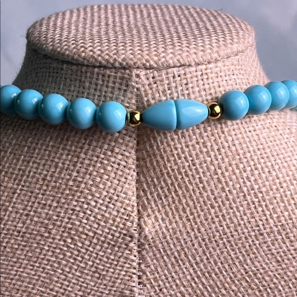 Vintage Avon Blue “Turquoise Impressions” Beaded Necklace Blue Plastic Beads